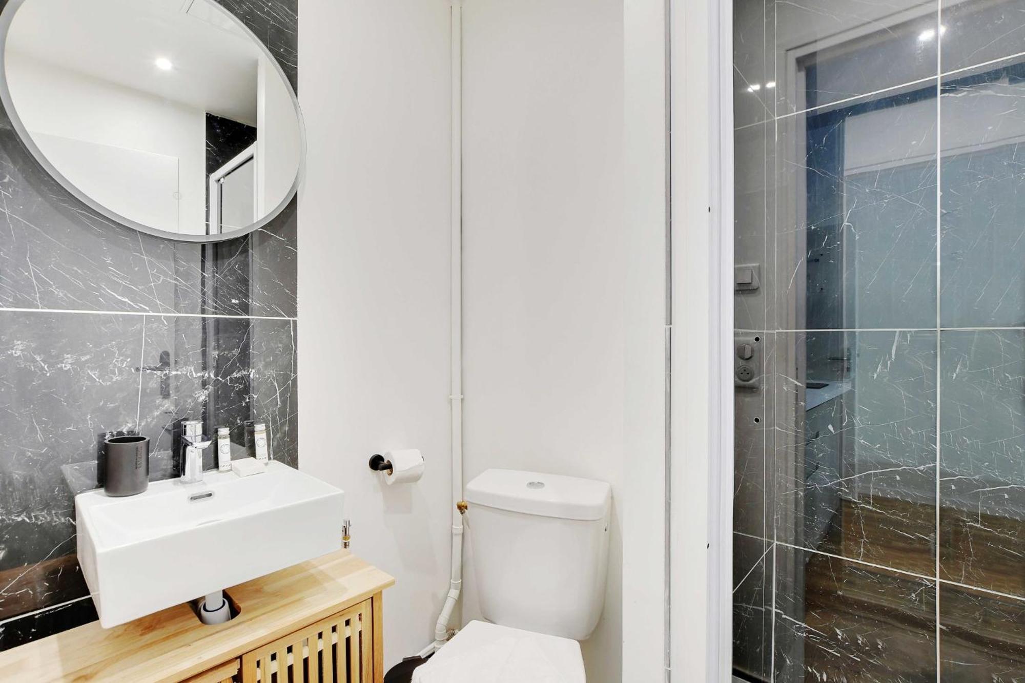 Residence Des Poissonniers Paris Luaran gambar